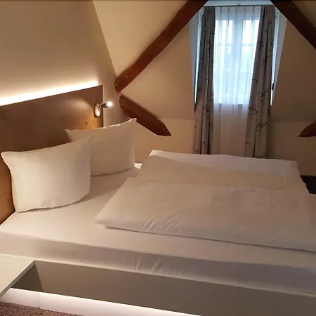 Hotel Jaegerhaus In Esslingen