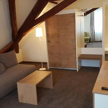Jaegerhaus In Esslingen 3* 에즐링겐